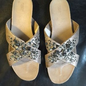 Simple Vera Svelly Sandals